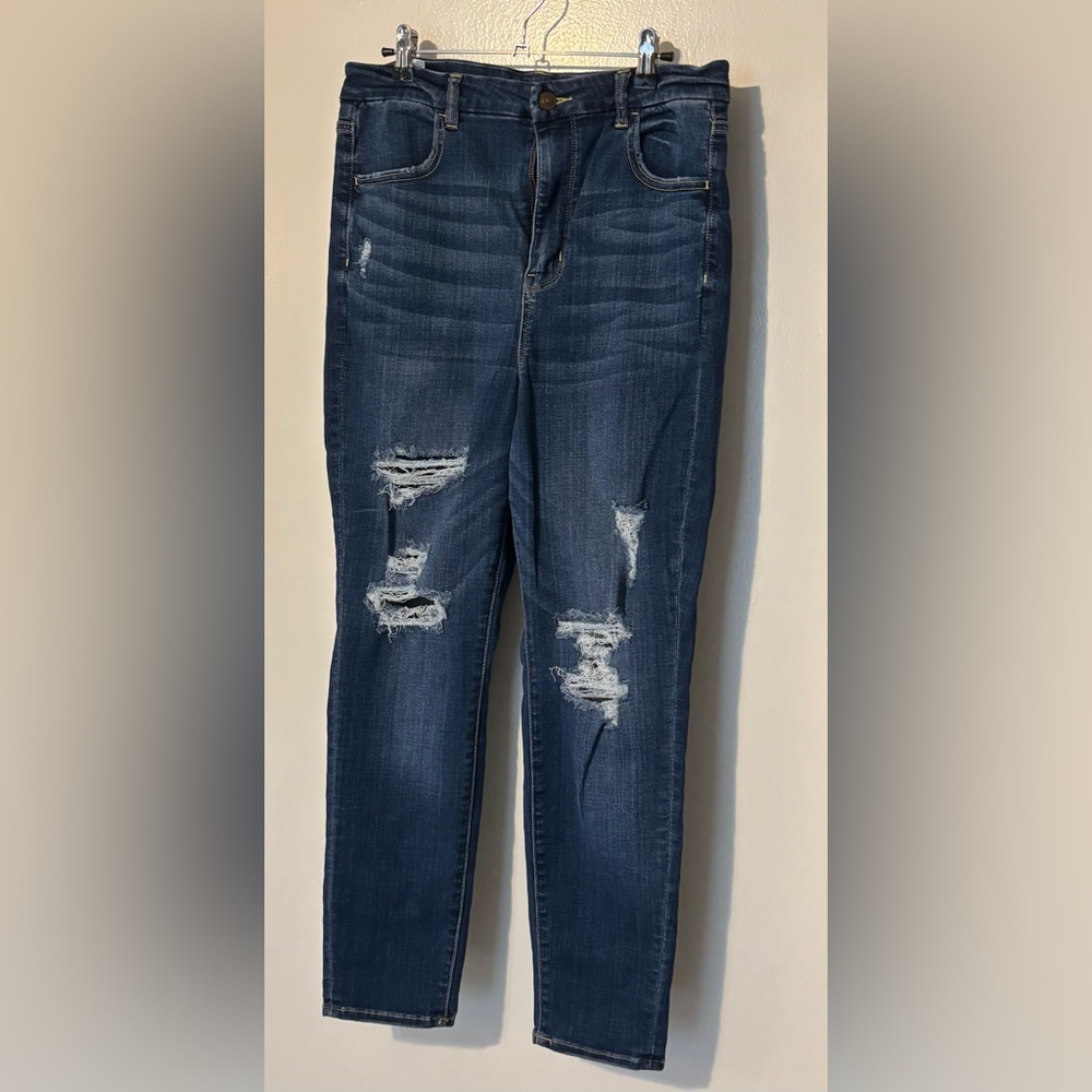 American Eagle Outfitters Dark Wash Distressed Skinny Jeans